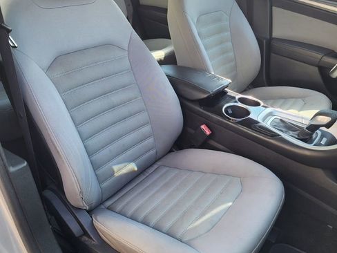 Used 2014 Ford Fusion S image 6