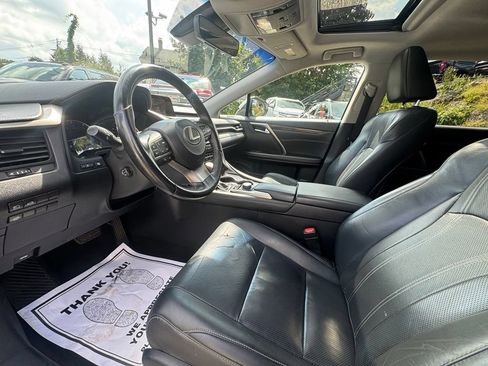 Used 2018 Lexus RX 350 AWD w/ Premium Package image 16