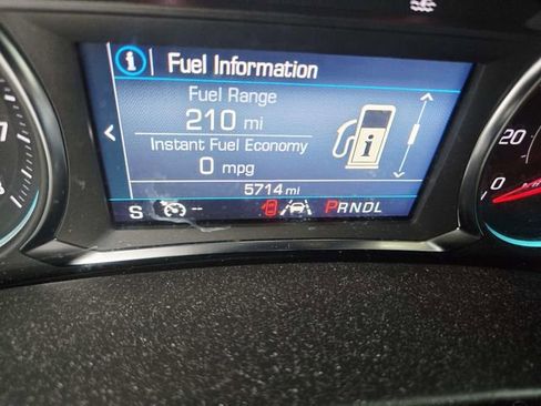 Used 2023 Chevrolet Equinox LT FWD image 19