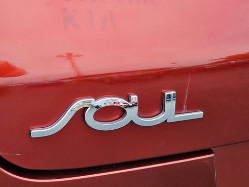 Used 2020 Kia Soul LX FWD image 15