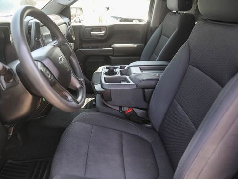 Used 2020 Chevrolet Silverado 1500 Custom Trail Boss w/ Custom Convenience Package AWD/4WD image 19