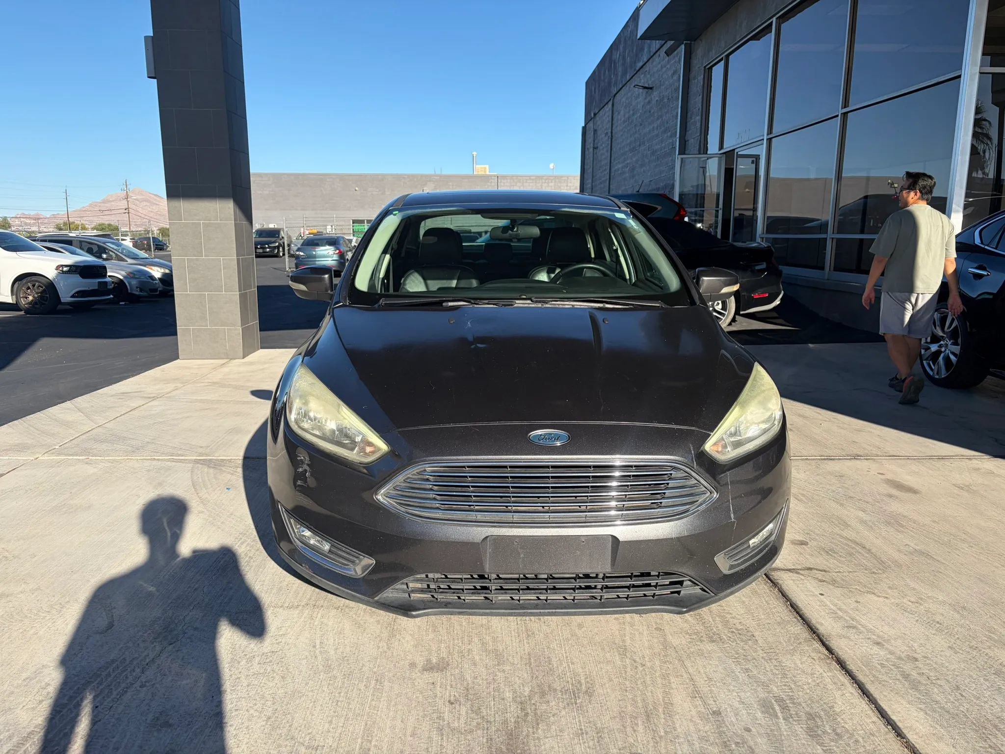 Used 2016 Ford Focus Titanium FWD image 3