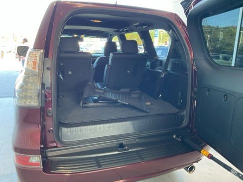 Used 2022 Lexus GX 460 Premium image 19