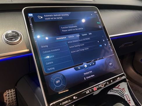 Used 2022 Mercedes-Benz S 500 4MATIC w/ AMG Line Package image 28