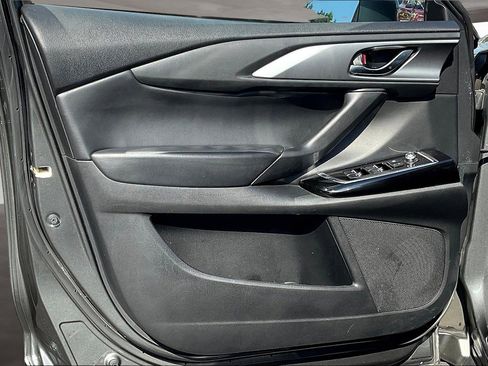 Used 2022 MAZDA CX-9 Touring image 20