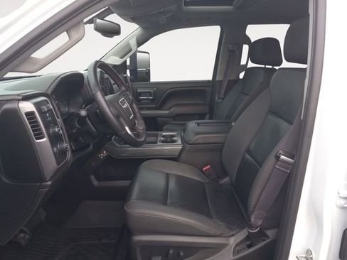 Used 2017 GMC Sierra 1500 SLT image 9