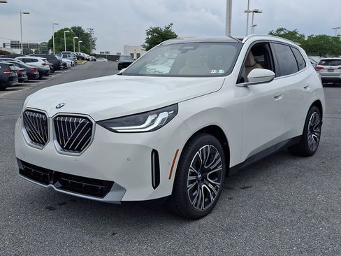 New 2026 BMW X3 xDrive30i w/ Premium Package AWD/4WD image 2