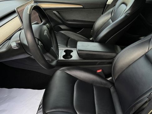 Used 2021 Tesla Model 3 Standard Range Plus RWD image 26