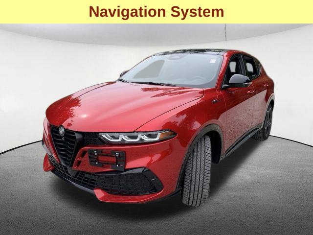 Used 2026 Alfa Romeo Tonale w/ Active Assist Package AWD/4WD image 4