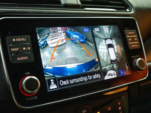 Used 2024 Nissan Leaf SV Plus image 22