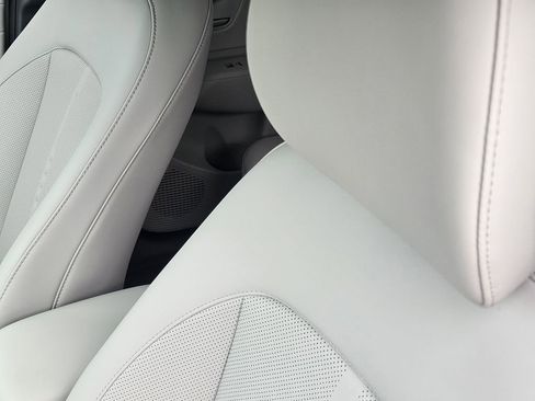 New 2026 Hyundai Kona Limited AWD/4WD image 24