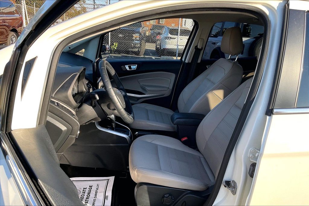 Certified 2021 Ford EcoSport Titanium FWD image 24