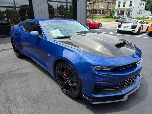 Used 2023 Chevrolet Camaro SS RWD image 6