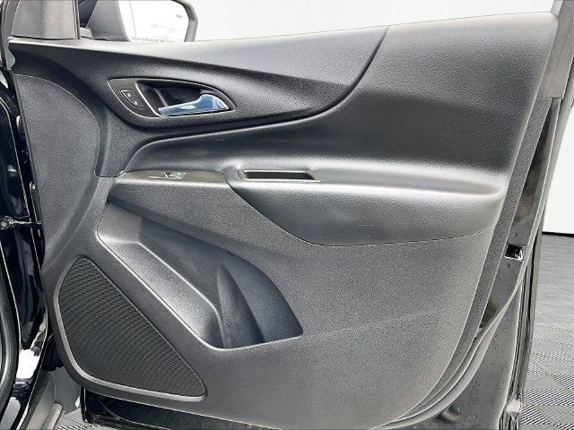Used 2024 Chevrolet Equinox LT AWD/4WD image 12