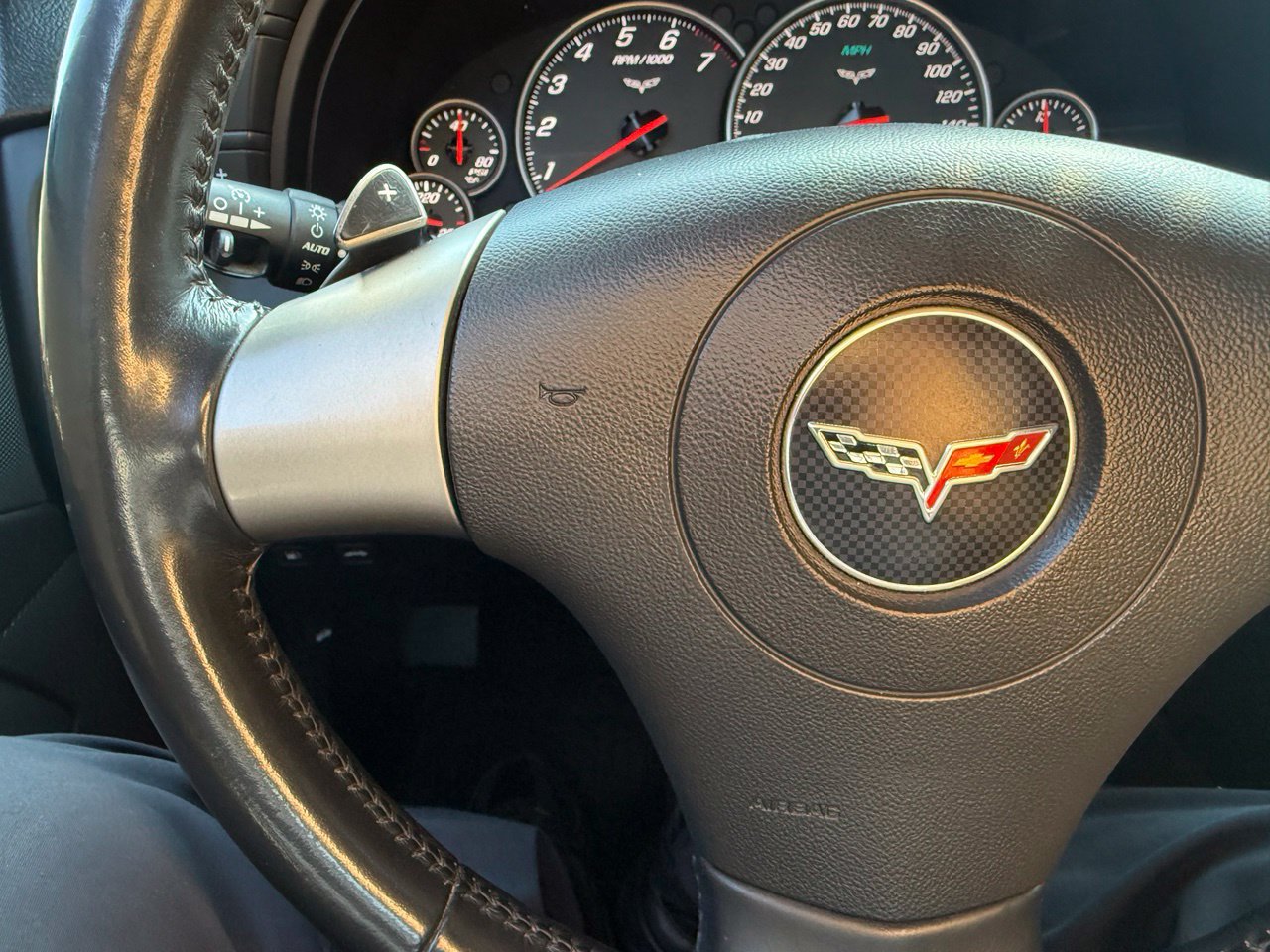 Used 2008 Chevrolet Corvette Convertible w/ Preferred Equipment Group RWD image 17
