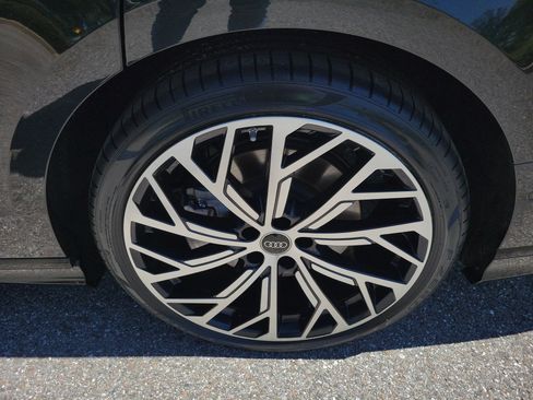 Certified 2023 Audi A8 L 3.0T w/ Luxury Package AWD/4WD image 34
