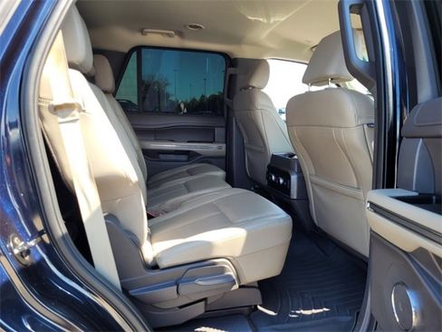 Used 2021 Ford Expedition XLT image 14