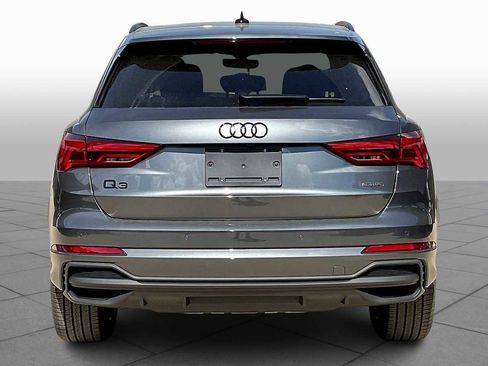 New 2025 Audi Q3 2.0T Premium Plus image 4