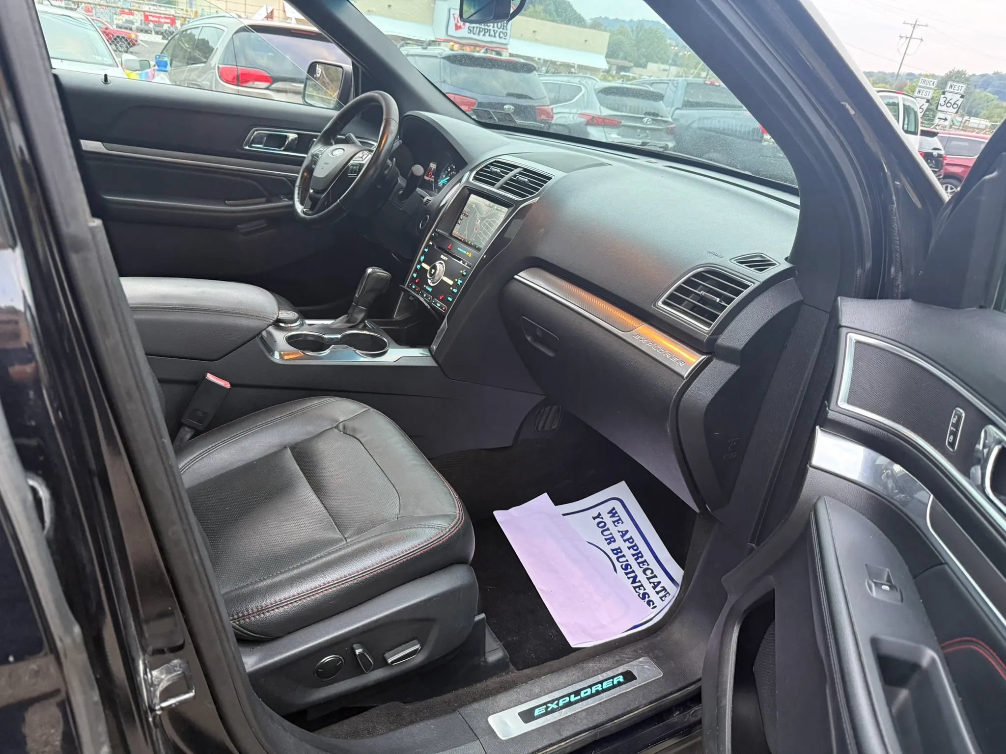 Used 2016 Ford Explorer Sport AWD/4WD image 17
