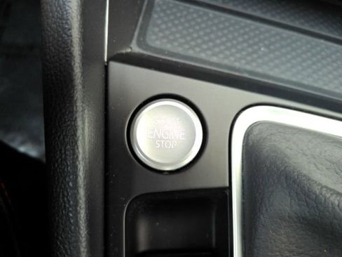 Used 2025 Volkswagen Jetta GLI Autobahn image 43