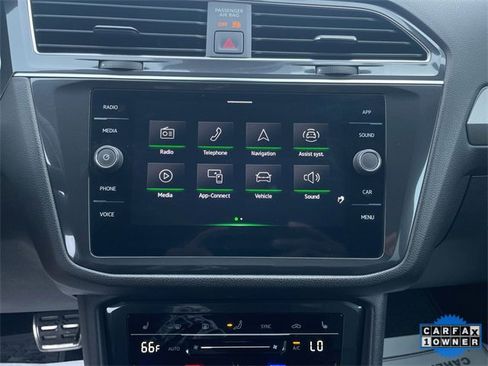 Used 2023 Volkswagen Tiguan SE R-Line image 17