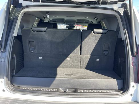 Used 2019 Chevrolet Tahoe LT image 10