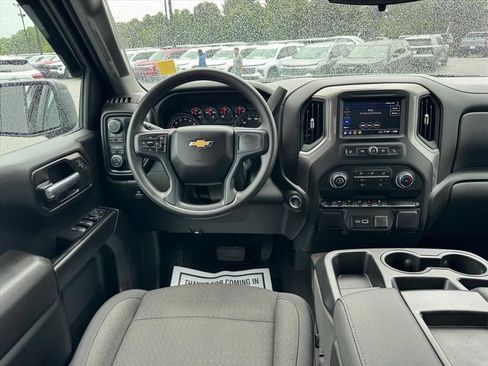 Used 2026 Chevrolet Silverado 1500 Custom AWD/4WD image 13