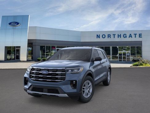 New 2026 Ford Explorer Active w/ Active Comfort Package image 3