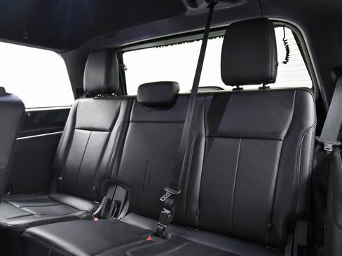 Used 2019 Ford Expedition XLT w/ Equipment Group 201A image 15