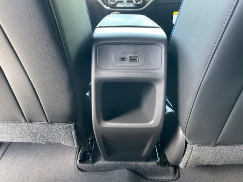 New 2026 Buick Envista Sport Touring w/ Convenience I Package FWD image 31