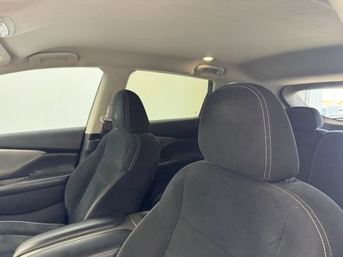 Used 2016 Nissan Murano S FWD image 5