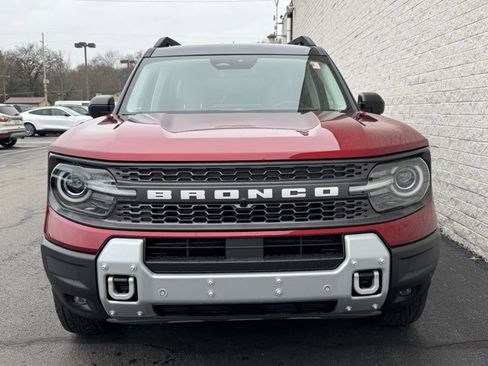 New 2025 Ford Bronco Sport Badlands image 3
