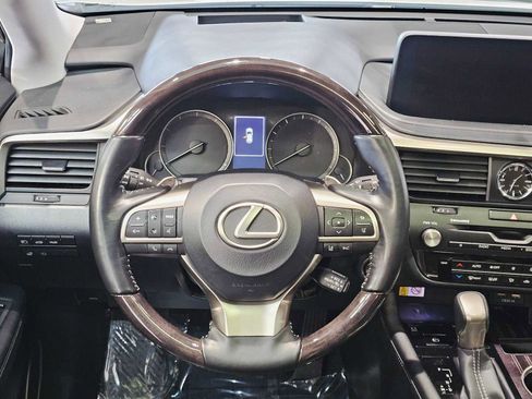 Used 2022 Lexus RX 350L Luxury image 11