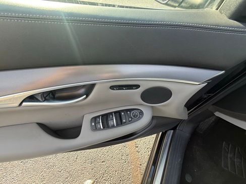 Used 2023 INFINITI QX50 Luxe image 16