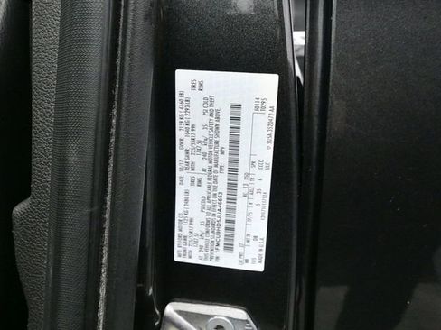 Used 2018 Ford Escape SEL image 16