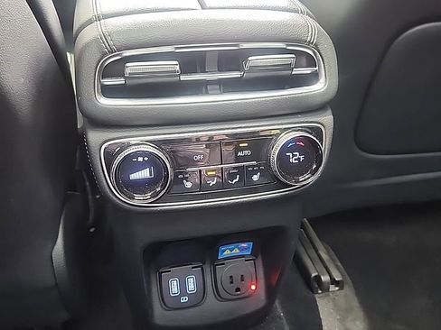 Used 2024 Genesis GV80 2.5T w/ Prestige Package AWD/4WD image 24