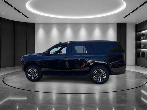 Certified 2025 Chevrolet Tahoe Z71 w/ Z71 Off-Road Package AWD/4WD image 3