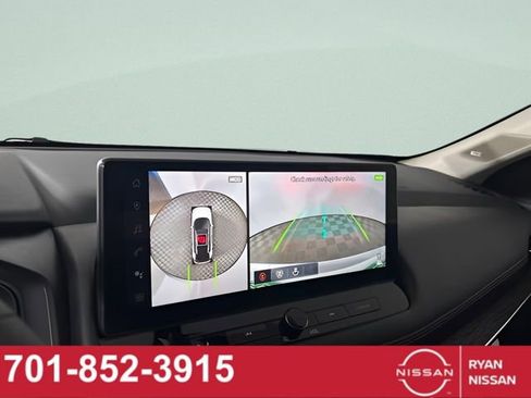 Certified 2025 Nissan Rogue Platinum w/ Platinum Premium Package image 21