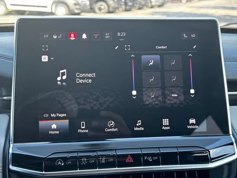Certified 2025 Jeep Compass Limited AWD/4WD image 27