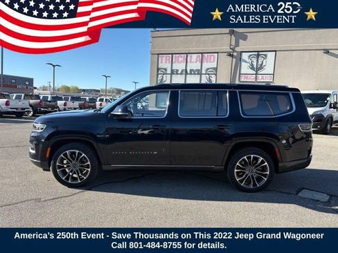 Used 2022 Jeep Grand Wagoneer Series III AWD/4WD image 2