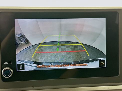 Used 2025 Toyota Tacoma TRD Sport image 13