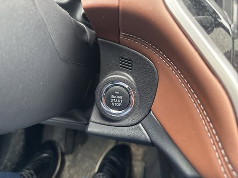 Used 2024 Subaru Outback Touring image 36