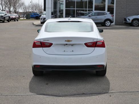 Used 2024 Chevrolet Malibu LT FWD image 8