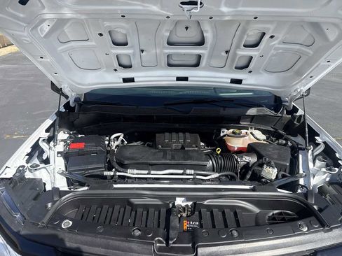 Used 2023 Chevrolet Silverado 1500 LT Trail Boss image 12