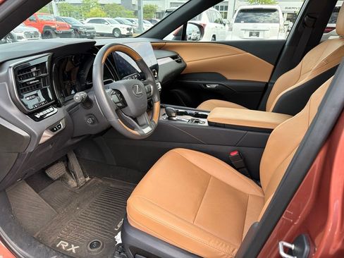 Used 2025 Lexus RX 350 w/ Convenience Package AWD/4WD image 44
