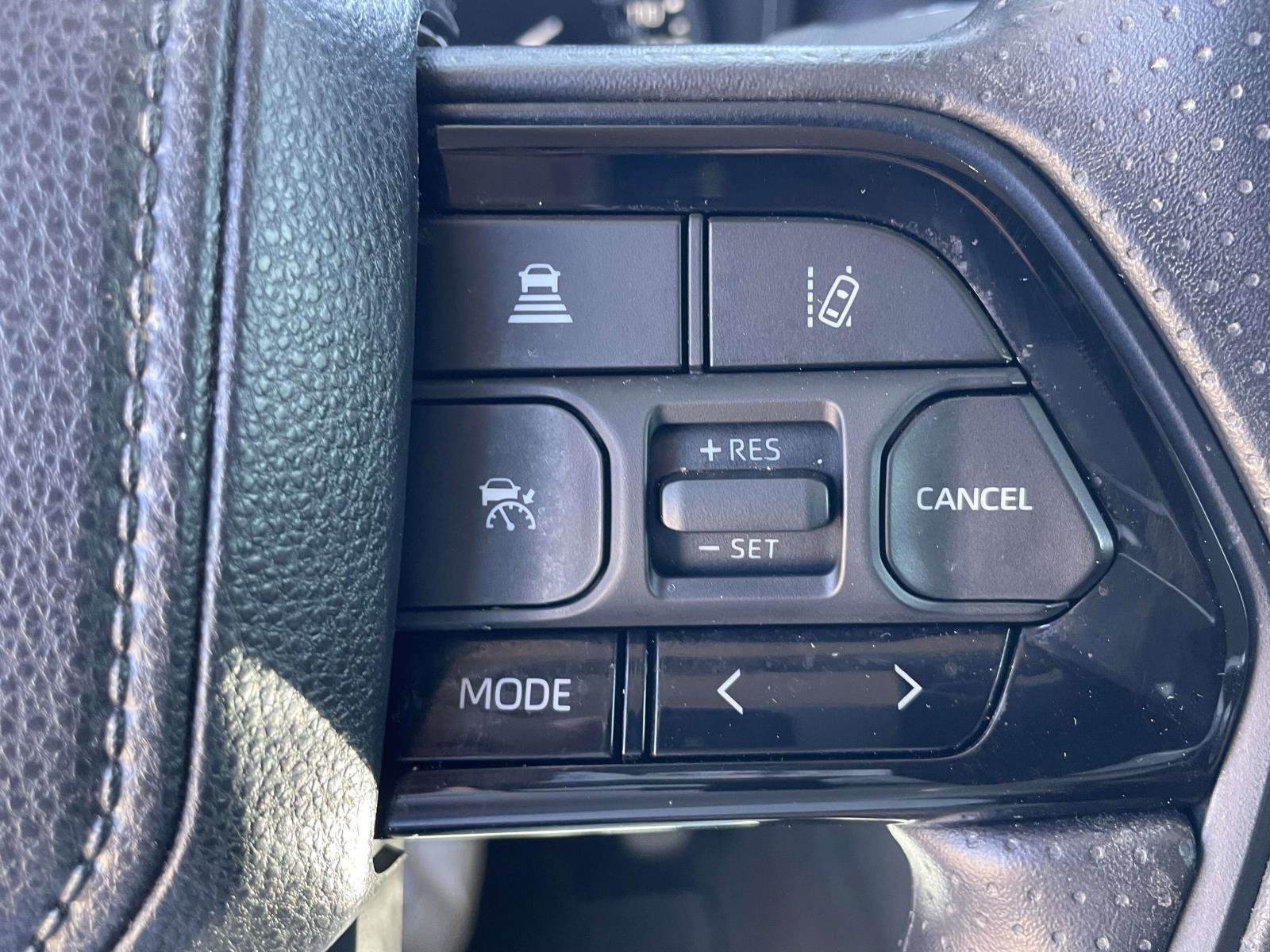 Used 2024 Toyota Tundra SR AWD/4WD image 19