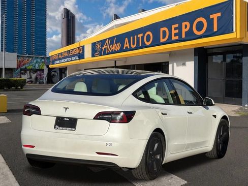 Used 2022 Tesla Model 3 RWD image 4