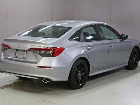 Certified 2024 Honda Civic Sport image 16