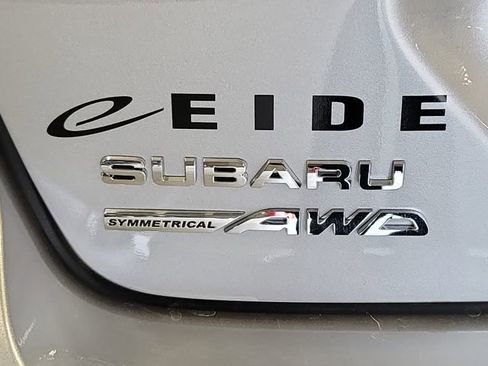 Used 2025 Subaru Crosstrek 2.0i Premium AWD/4WD image 29