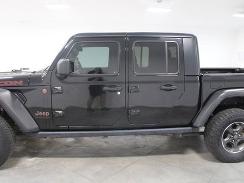 Used 2022 Jeep Gladiator Rubicon w/ Cold Weather Group AWD/4WD image 6